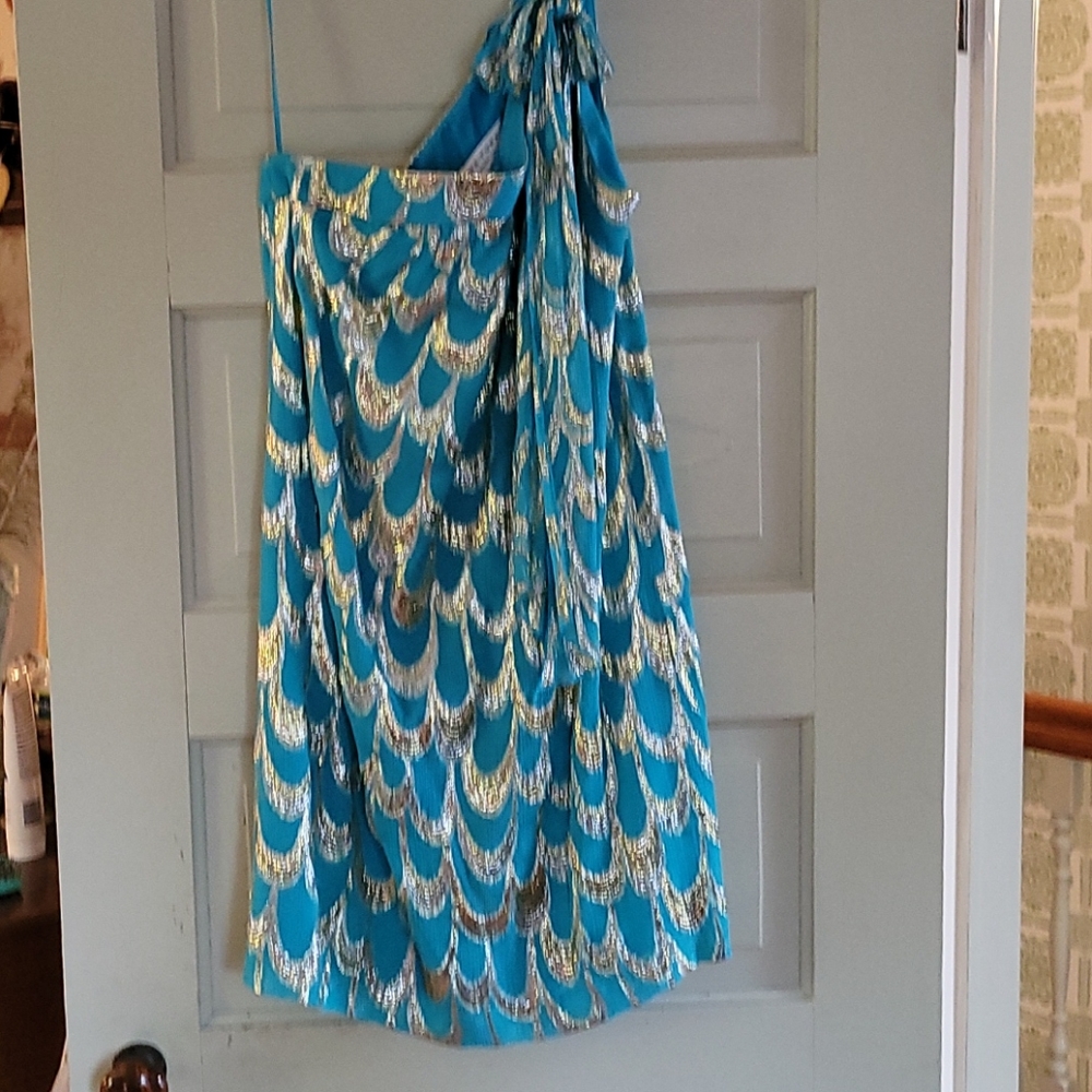 Trina turk size 10 one shoulder dress